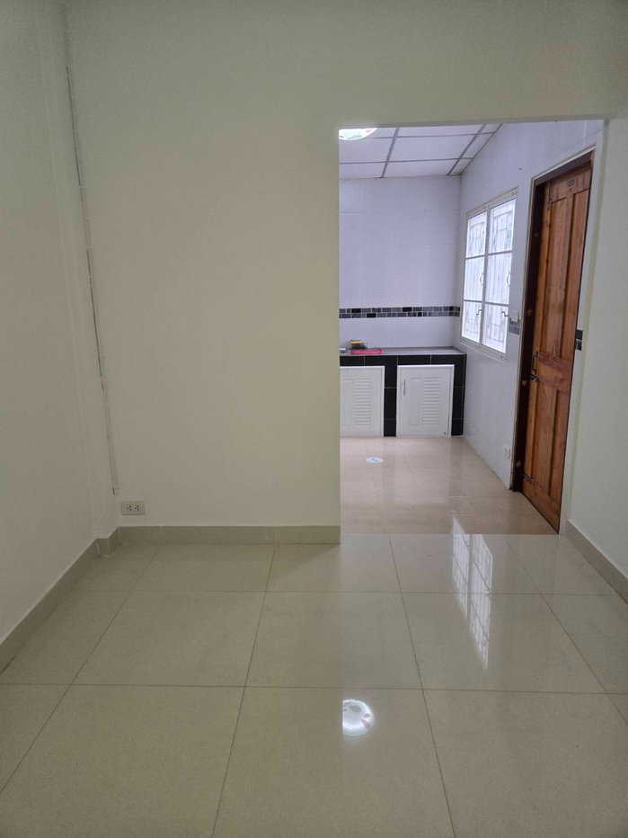 รูป ขายทาวน์เฮ้าส์ 3ห้องนอน 2ห้องน้ำ ตรงข้ามขนส่งใหม่ระยอง - รูปที่ 2/11