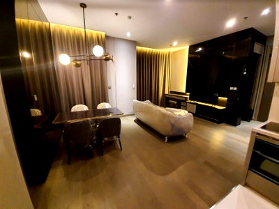 คอนโดให้เช่า : LTH7402 – The Esse at Singha Complex FOR RENT 2 beds 2 baths size 73 Sq.M.Near MRT Phetchaburi station ONLY 75k/month