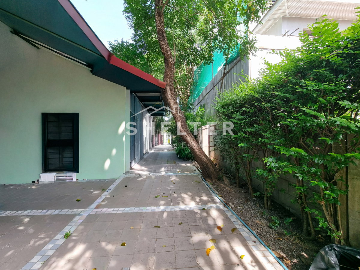 รูป "สุดยอดทำเลรามคำแหง! บ้านเดี่ยวสัมมากรให้เช่า มีทะเลสาบในหมู่บ้าน ใกล้รถไฟฟ้าสีส้ม-สถานีสัมมากร" - รูปที่ 23/29