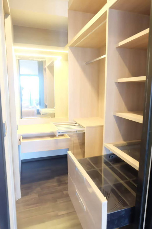 รูป K-085💢เช่า25,000 🌵🌈 The Line อโศก-รัชดา 🌵🌈ห้องพร้อมอยู่ หิ้วกระเป๋าเข้าอยู่ได้เลย เฟอร์นิเจอร์ เครื่องใช้ไฟฟ้าครบ รูปถ่ายจากห้องจริง❗️ - รูปที่ 2/9