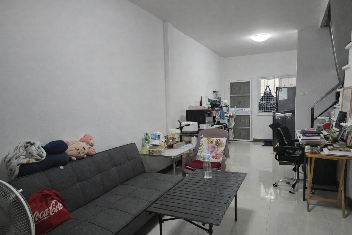 รูป ขายด่วน!!! ขายขาดทุน >>ราคา 1.55 ลบ. (ค่าโอนที่ดินคนละครึ่ง) ราคาประเกินไม่ต่ำกว่า 2 ล้าน - รูปที่ 4/7