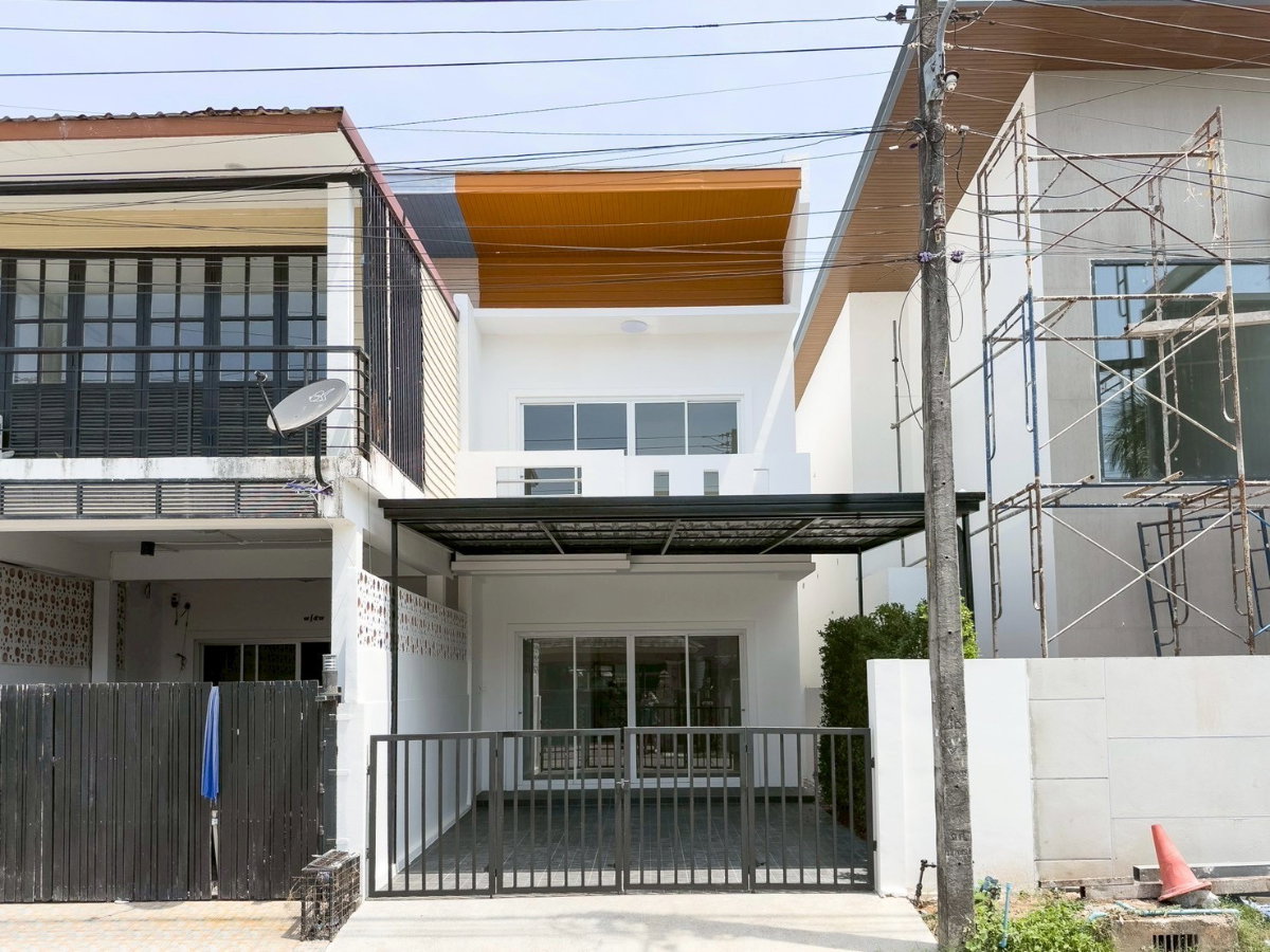 รูป 🏡🔥 บ้านใบหยก กะทู้ แปลงริม 💎✨ โปร่งโล่ง น่าอยู่ 💰 3.69 ลบ. - รูปที่ 1/33