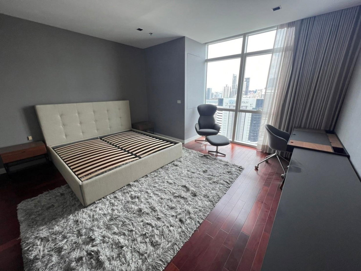 รูป LTHC7238 – Athenee Residence FOR RENT 3 beds 3 baths Size 178 Sq.M. Near BTS Phloen Chit stations ONLY 120k/month - รูปที่ 3/6