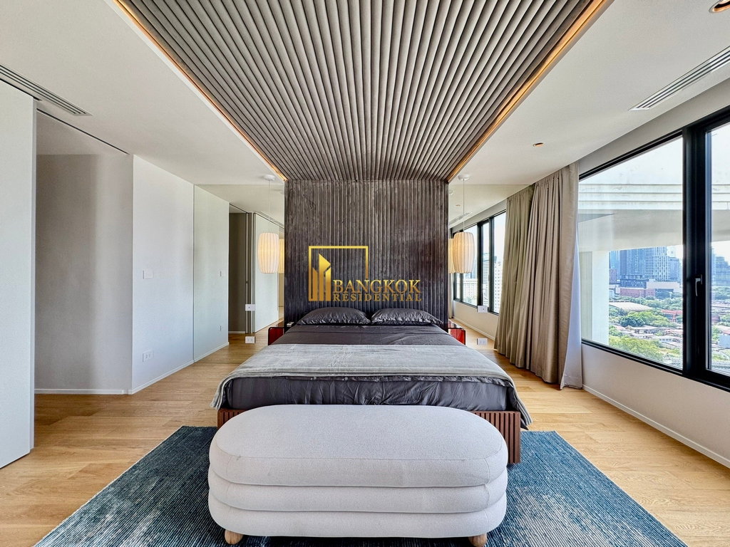 รูป Crystal Garden | Stunning 2 Bed Duplex Condo in Sukhumvit Area - BR19341CD - รูปที่ 26/45