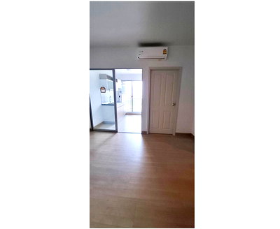 Condos for sale New Petchburi Road Bangkok : Call : 095-575-7273 Condo Supalai Veranda Rama 9 Corner unit 38.37 sqm 1 Bed 15 floor, North facing, Building B