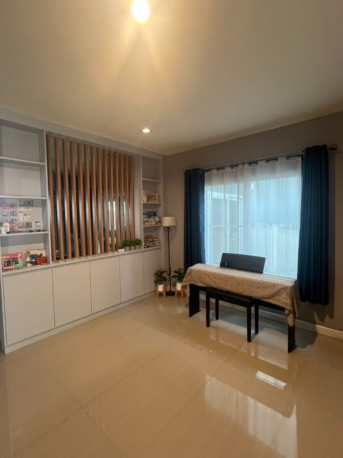 รูป บ้านเดี่ยว 2 ชั้น 3 ห้องนอน 3 ห้องน้ำ 1 ห้องอเนกประสงค์ 2 ที่จอด (พื้นที่ใช้สอย 200 ตรม.) - รูปที่ 11/15