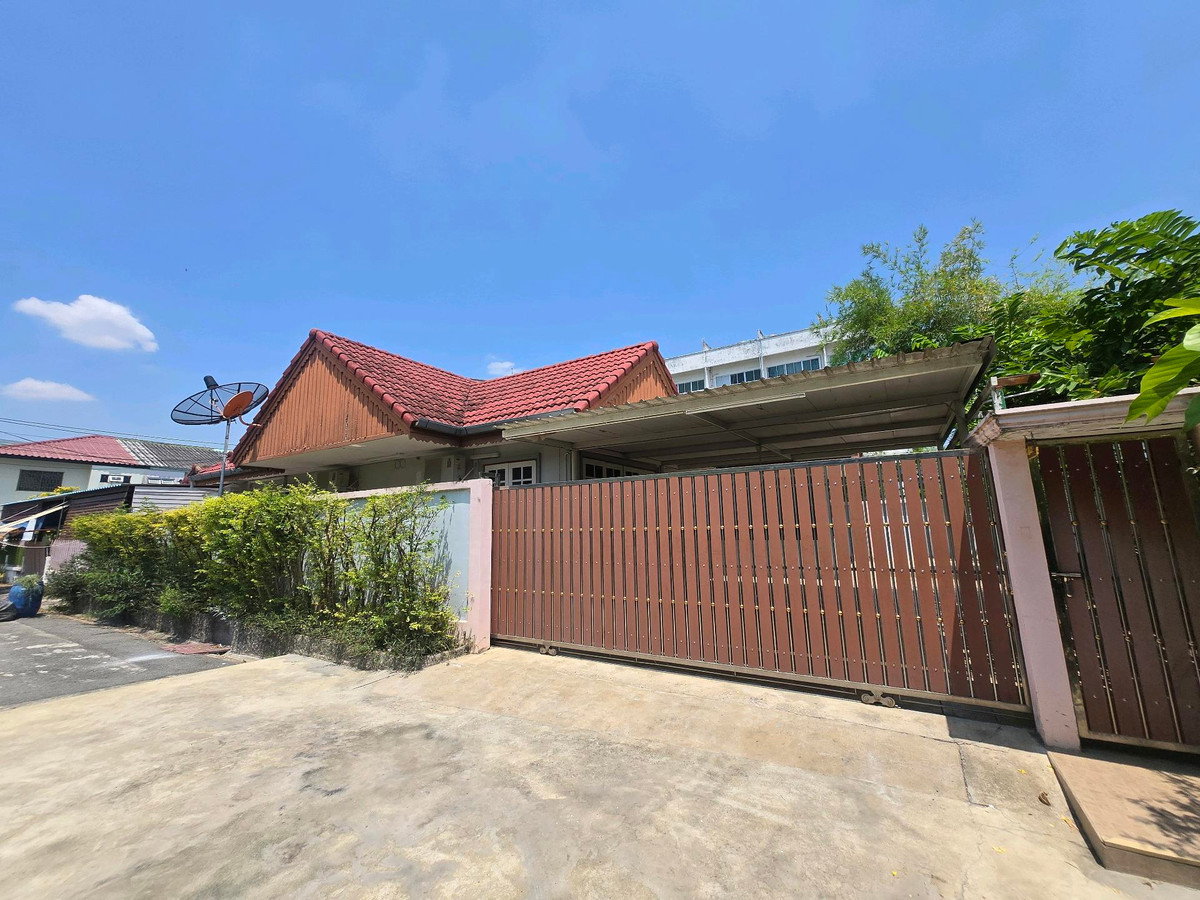 รูป บ้านให้เช่า หมู่บ้านนิลุบล วิลล์ - รูปที่ 1/32
