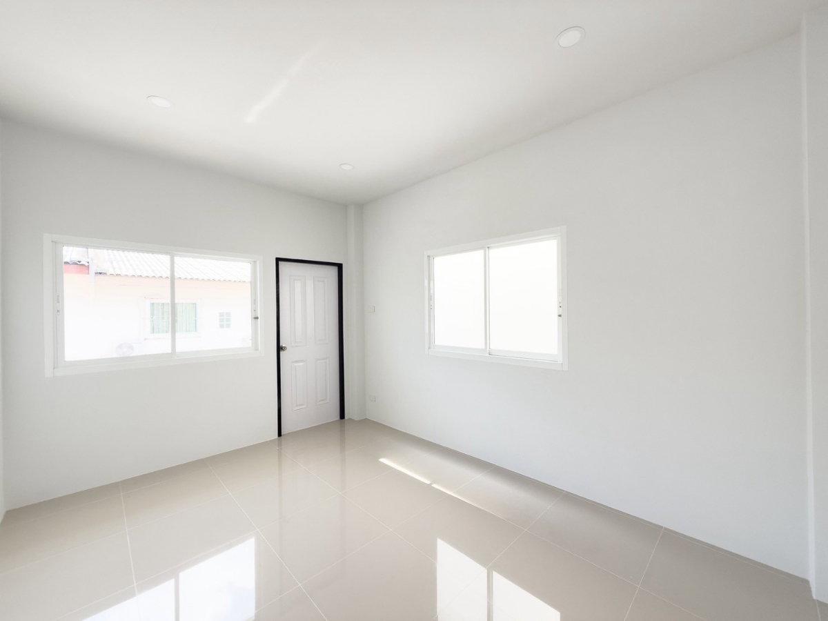 รูป 🏡🔥 บ้านใบหยก กะทู้ แปลงริม 💎✨ โปร่งโล่ง น่าอยู่ 💰 3.69 ลบ. - รูปที่ 18/33