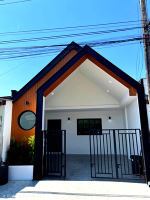 บ้านเดี่ยว เมืองภูเก็ต ภูเก็ต : ขาย บ้านเคหะ สิเหร่ะ ภูเก็ต ซอย 11 เข้าไปนิดเดียว จากปากซอย 2 ห้องนอน ขนาด 25 ตร.วา ขาย 2.99 ล้านบาท 