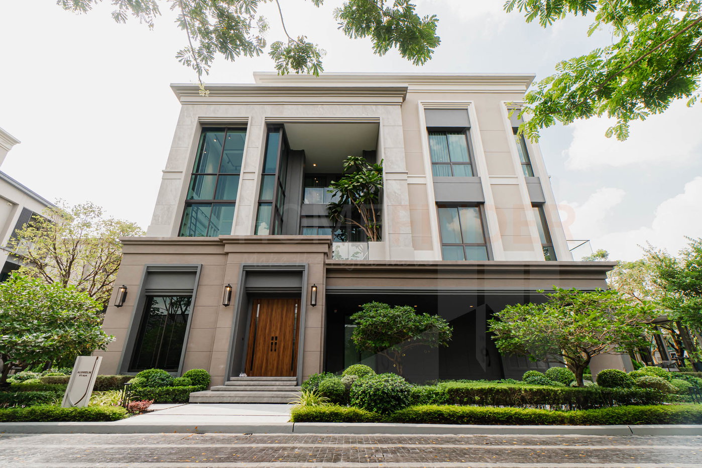 รูป Grand Bangkok Boulevard Pinklao – Borom 5 bedrooms, for sale - รูปที่ 18/102