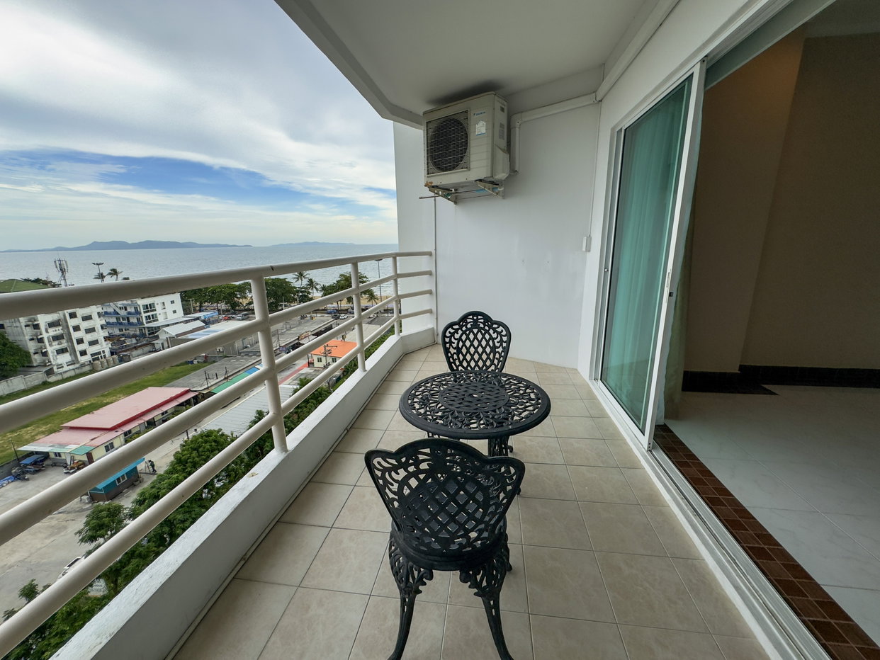รูป Luxury Studio Condo for Sale in Jomtien Pattaya at View Talay 8 - รูปที่ 13/18