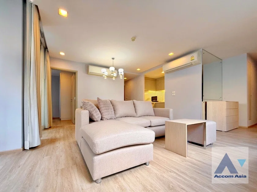 picture 🔼🔽 AccomA 📩  3 BR Condominium @LIV @ 49 (AA14615) - 3/20