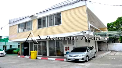 เช่าบ้านเดี่ยว โรงเรียนเซนต์แอนดรูส์อินเตอร์เนชันแนล กรุงเทพ : 🔼🔽 AccomA 📩 Home Office 4 BR House in Khlong Tan Nuea (1620369)
