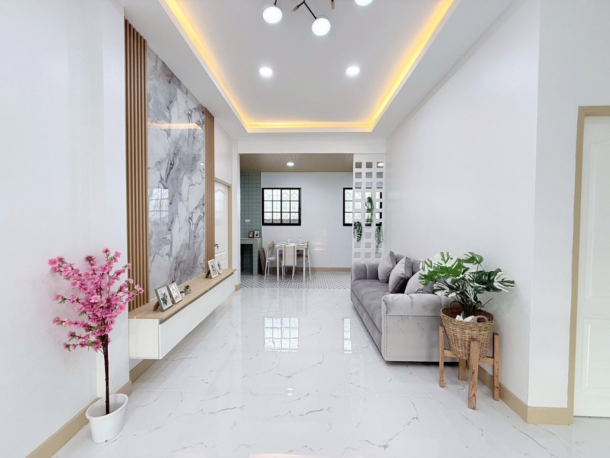 รูป ขายบ้านรีโนเวท 🏡 หมู่บ้านนันทวัน 4 (เลียบวารี 53) 👉 เนื้อที่ 27.6 ตร.ว. 🔧รีโนเวทใหม่ทั้งหลัง พร้อมเข้าอยู่ 🌟ราคาเพียง 2.3 ล้านบาท - รูปที่ 3/18