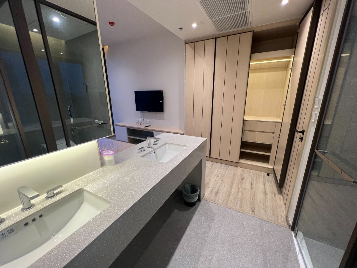 รูป Arom Wongamat คอนโดหรูติดหาด 2นอน 2น้ำ - รูปที่ 2/13