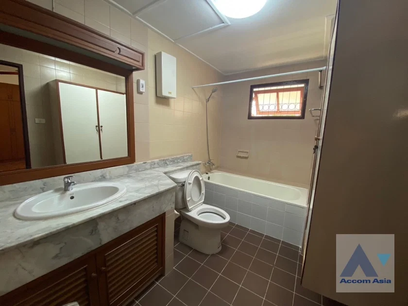 picture 🔼🔽 AccomA 📩 3 BR House @House in Compound (AA38957) - 13/13