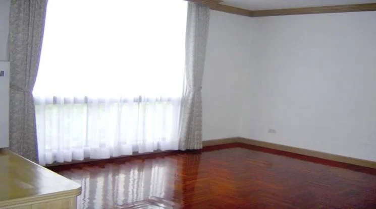 รูป 🔼🔽 AccomA 📩  3 BR Condominium @Somkid Gardens (20480) - รูปที่ 4/9