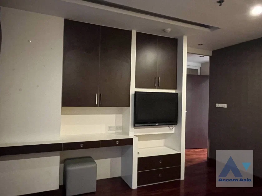 รูป 🔼🔽 AccomA 📩  2 BR Condominium @Urbana Langsuan (25050) - รูปที่ 7/17