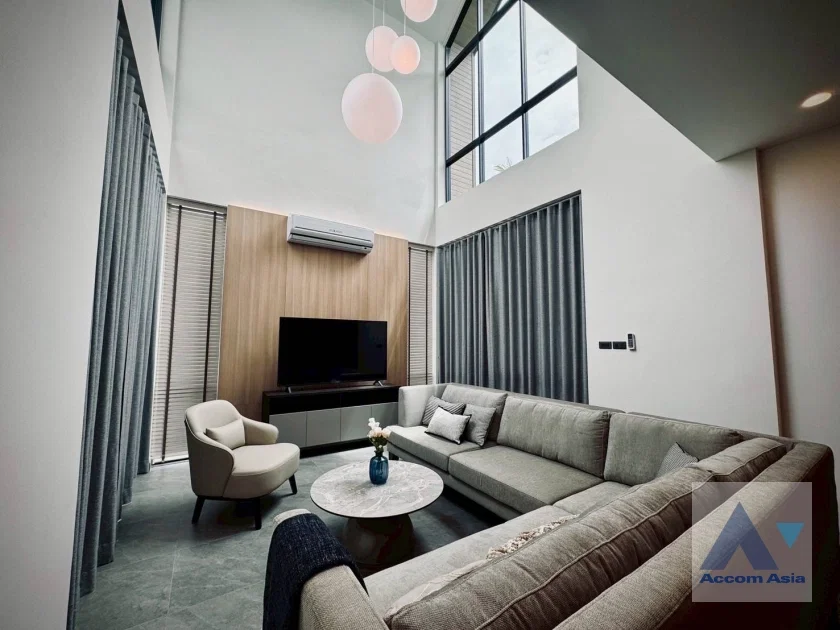 picture 🔼🔽 AccomA 📩 Private Swimming Pool 4 BR House in Suan Luang (AA42809) - 2/20