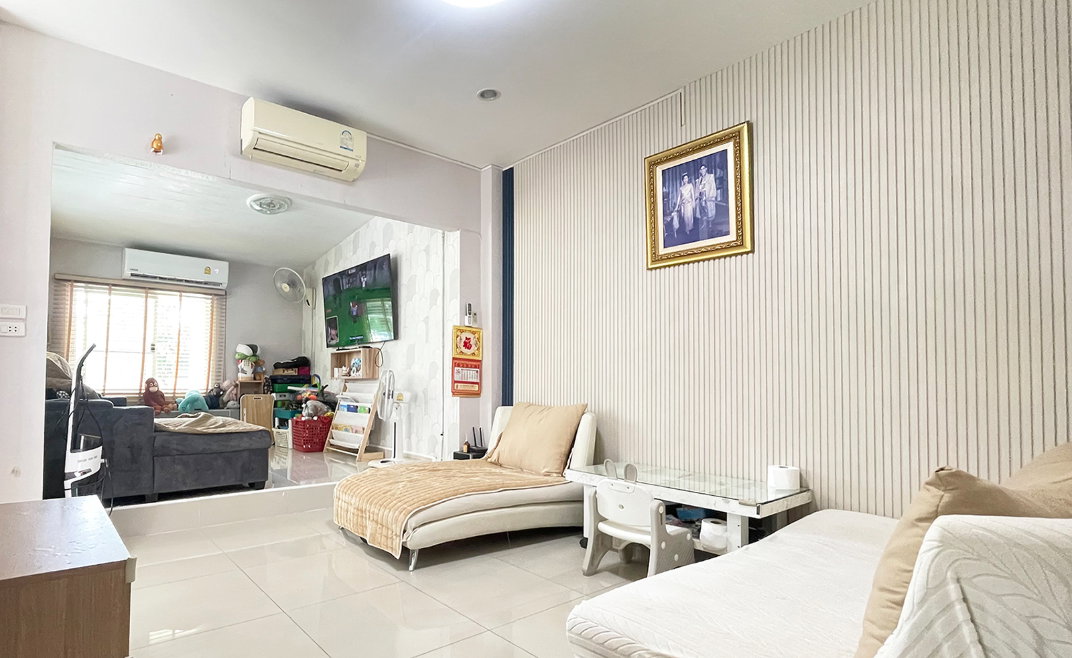 รูป ขายบ้านเดี่ยว 2 ชั้น บ้านบึง ชลบุรี หมู่บ้านบูรพาเมาท์เท่น หลังมุม มีสระว่ายน้ำส่วนตัว 83 ตรว พร้อมอยู่ - รูปที่ 7/12