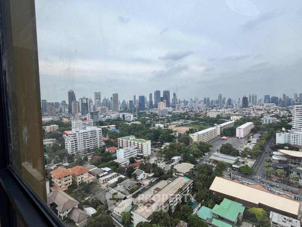 รูป คอนโด 2-ห้องนอน ที่ ดิ อิสสระ สาทร ใน ทุ่งมหาเมฆ (ID 1702197) - รูปที่ 3/16
