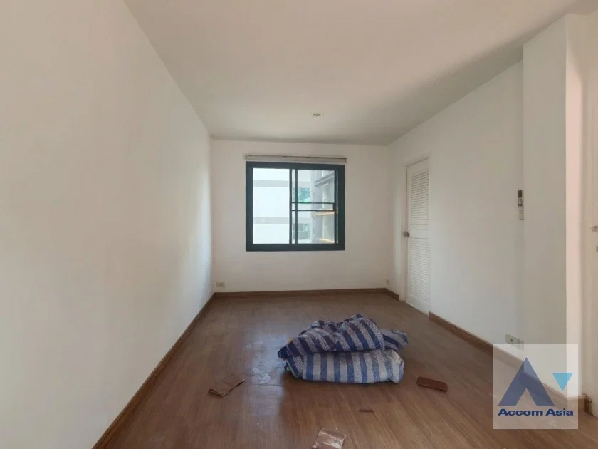รูป 🔼🔽 AccomA 📩 Modern detached house with patio and garden in Sukhumvit (AA27905) - รูปที่ 7/16