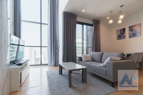 🔼🔽 AccomA 📩 Duplex Condo,Double High Ceiling 2 BR Condominium @HQ Thonglor (AA25489)