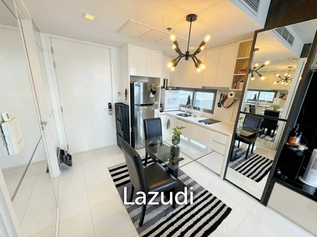 รูป 43.0 ตร.ม. 1 ห้องนอน 1 ห้องน้ำ คอนโดสำหรับ ขายใน ทุ่งมหาเมฆ - รูปที่ 1/5