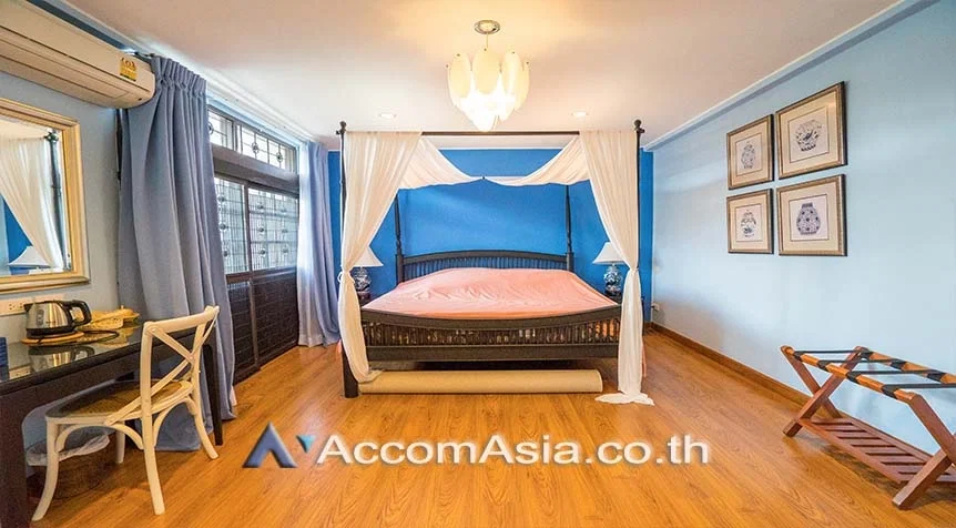 รูป 🔼🔽 AccomA 📩 Home Office 4 BR Townhouse in Khlong Tan Nuea (AA27813) - รูปที่ 15/20