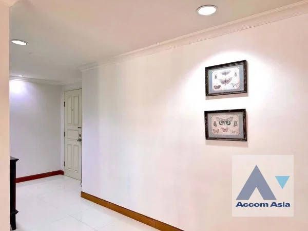 picture 🔼🔽 AccomA 📩  2 BR Condominium @Somkid Gardens (24679) - 6/11