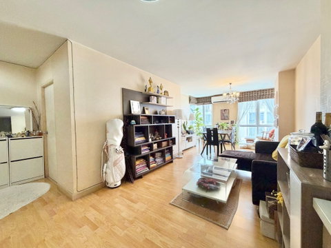 ขายคอนโด The Star condominium ห้องใหญ่ 56 ตรม วิวสระ ชั้น 7  ติดทางด่วน ศรีรัช ใกล้ The Mall งามวงศ์วาน