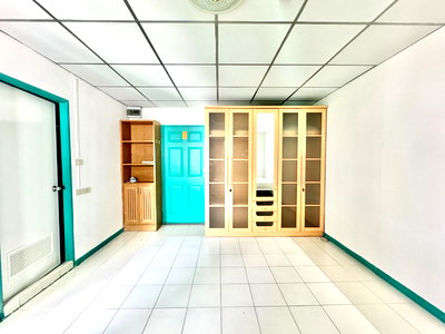 คอนโด เขตบางกะปิ : ขายคอนโด Lumpini Center Ladprao 111 (ลุมพินี เซ็นเตอร์ ลาดพร้าว 111) ขนาด 27ตร.ม. ตึกAชั้น4