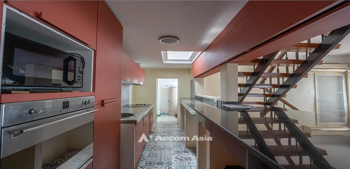 picture 🔼🔽 AccomA 📩 Pet friendly 5 BR House in  Lumphini (AA30969) - 7/19