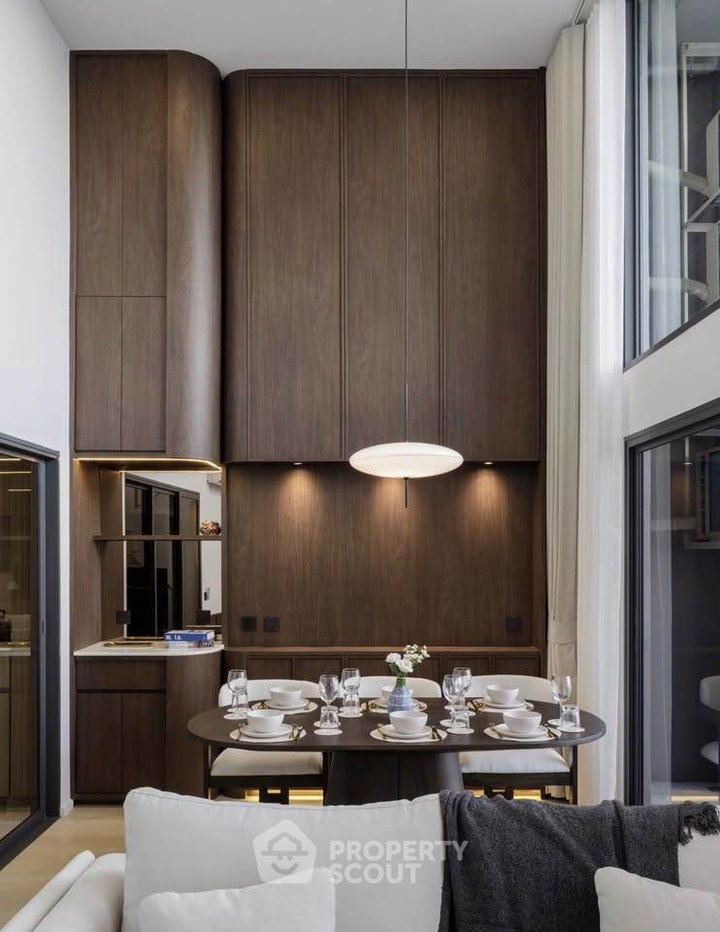 รูป คอนโด 3-ห้องนอน ที่ ไลฟ์ พระราม 4 - อโศก ใกล้ MRT ศูนย์การประชุมแห่งชาติสิริกิติ์ (ID 2612871) - รูปที่ 2/20
