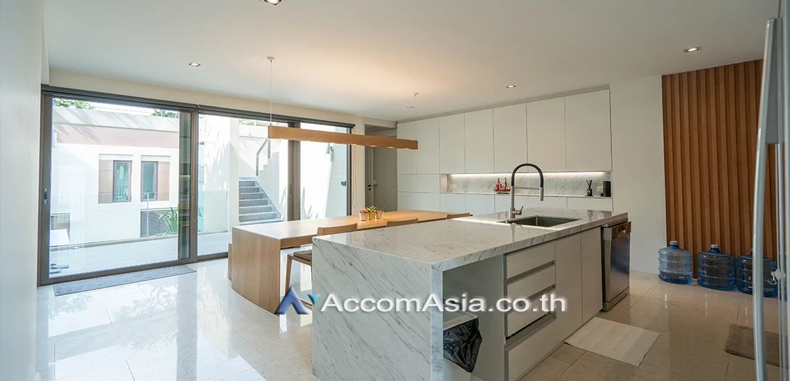 รูป 🔼🔽 AccomA 📩 Pet friendly,Triplex,Private Swimming Pool 3 BR Condominium @Baan Lux Sathorn (AA13510) - รูปที่ 15/18