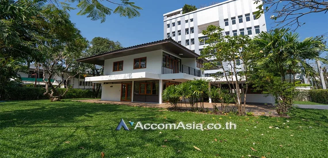 รูป 🔼🔽 AccomA 📩 Peaceful garden house in a private compound in the Sathorn area (1915971) - รูปที่ 1/18