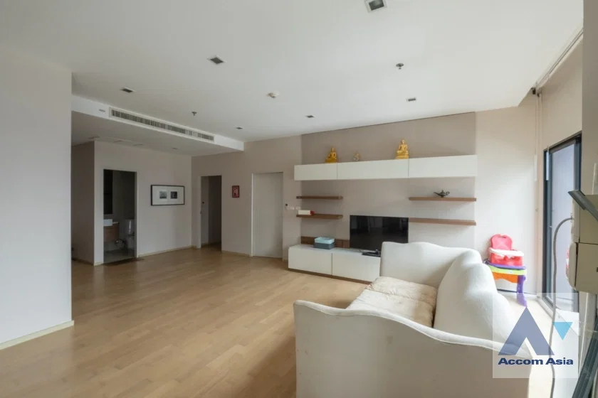 picture 🔼🔽 AccomA 📩 Modern corner unit with city views at Noble Reveal (AA33082) - 6/18