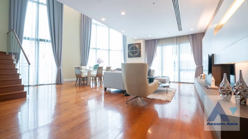รูป 🔼🔽 AccomA 📩 Stylish condo with full-height windows at Bright Sukhumvit 24 (AA19516) - รูปที่ 4/9