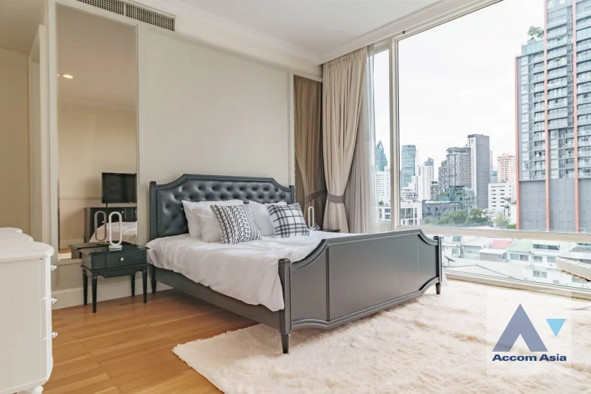 รูป 🔼🔽 AccomA 📩 Modern Bright Condo with Full-Length Windows in Sukhumvit (AA30109) - รูปที่ 13/20