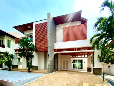 ขายบ้านเดี่ยว : 🔥Special price, large luxury home 3b5b 11.5mb - Blue Lagoon 1 Bangna-Trad km.8 📞Call 090 919 9898