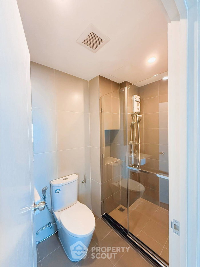 รูป คอนโด 2-ห้องนอน ที่ เอลลิโอ สาทร-วุฒากาศ ใกล้ BTS วุฒากาศ (ID 2535274) - รูปที่ 22/28