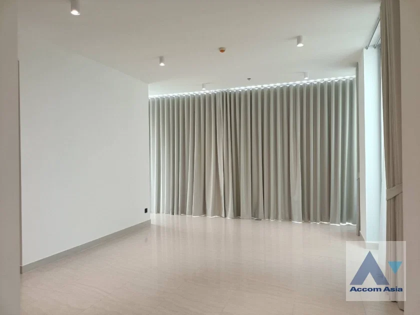 picture 🔼🔽 AccomA 📩 Minimal white condominium with clean lines in Sathorn area (AA43170) - 2/16