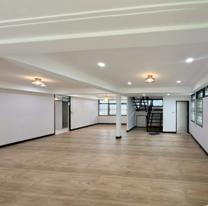 รูป บ้านเดี่ยวขายพร้อมผู้เช่า ใกล้รถไฟฟ้า YL แยกลำสาลี ทะลุได้ทั้ง กรุงเทพกรีฑา - รามคำแหง - ลาดพร้าว  - รูปที่ 6/17