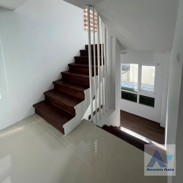 picture 🔼🔽 AccomA 📩 Home Office 3 BR Townhouse in Khlong Tan Nuea (AA44798) - 20/20