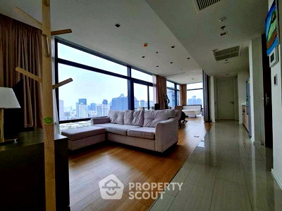 Condos for sale Din Daeng Road : 2-BR Condo at Circle Living Prototype New Petchburi near MRT Phetchaburi (ID 2620259)