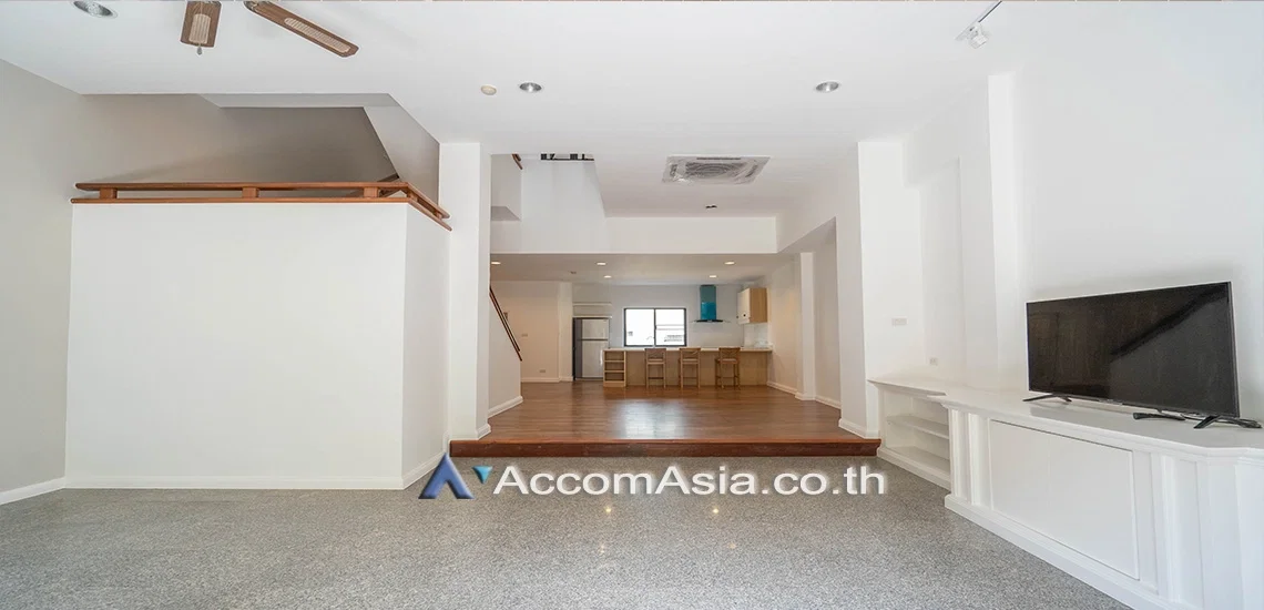 picture 🔼🔽 AccomA 📩  4 BR Townhouse @Lotus Point Ekkamai (AA30412) - 2/17