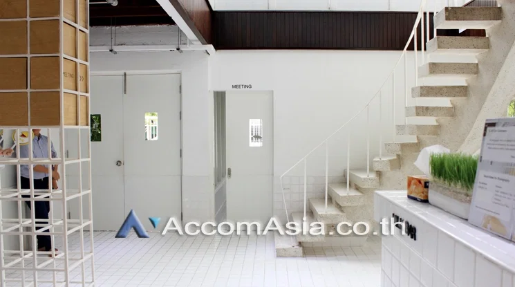 picture 🔼🔽 AccomA 📩 Home Office 3 BR House in Khlong Tan Nuea (1713458) - 3/16