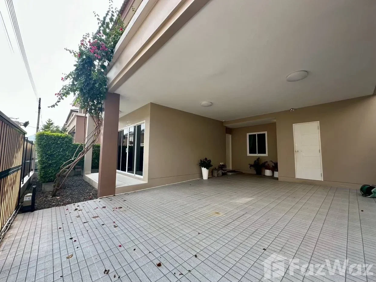 picture Fully Furnished 4-Bedroom House with Security System 6145772 - 21/22