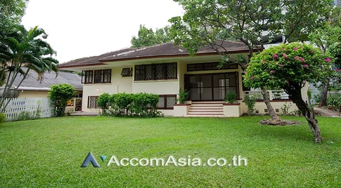 🔼🔽 AccomA 📩 Home Office,Garden 2 BR House in Thung Phaya Thai (AA27364)