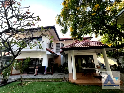 Houses for rent Ngam Wong Wan Road : 🔼🔽 AccomA 📩 Pet friendly,Home Office 3 BR House in Sena Nikhom (95771)